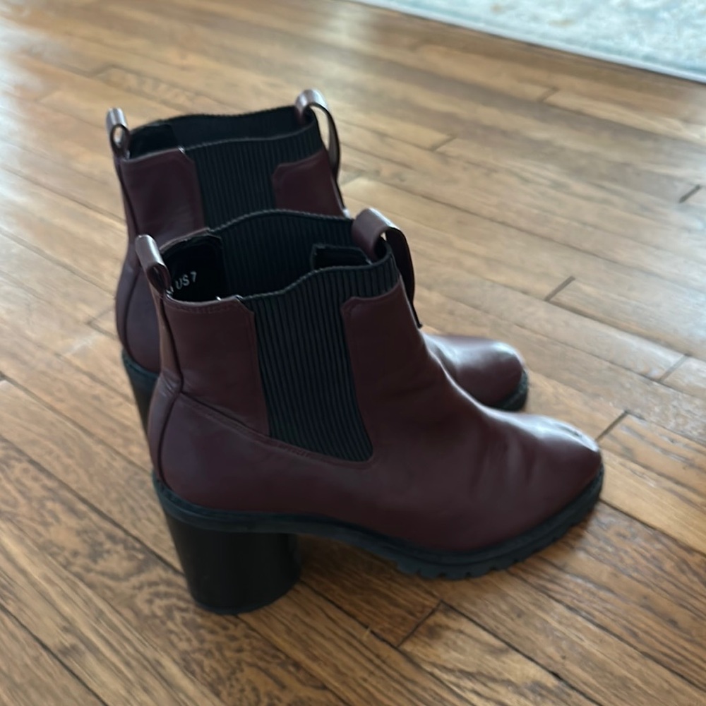 Women's Burgundy Ankle Boots